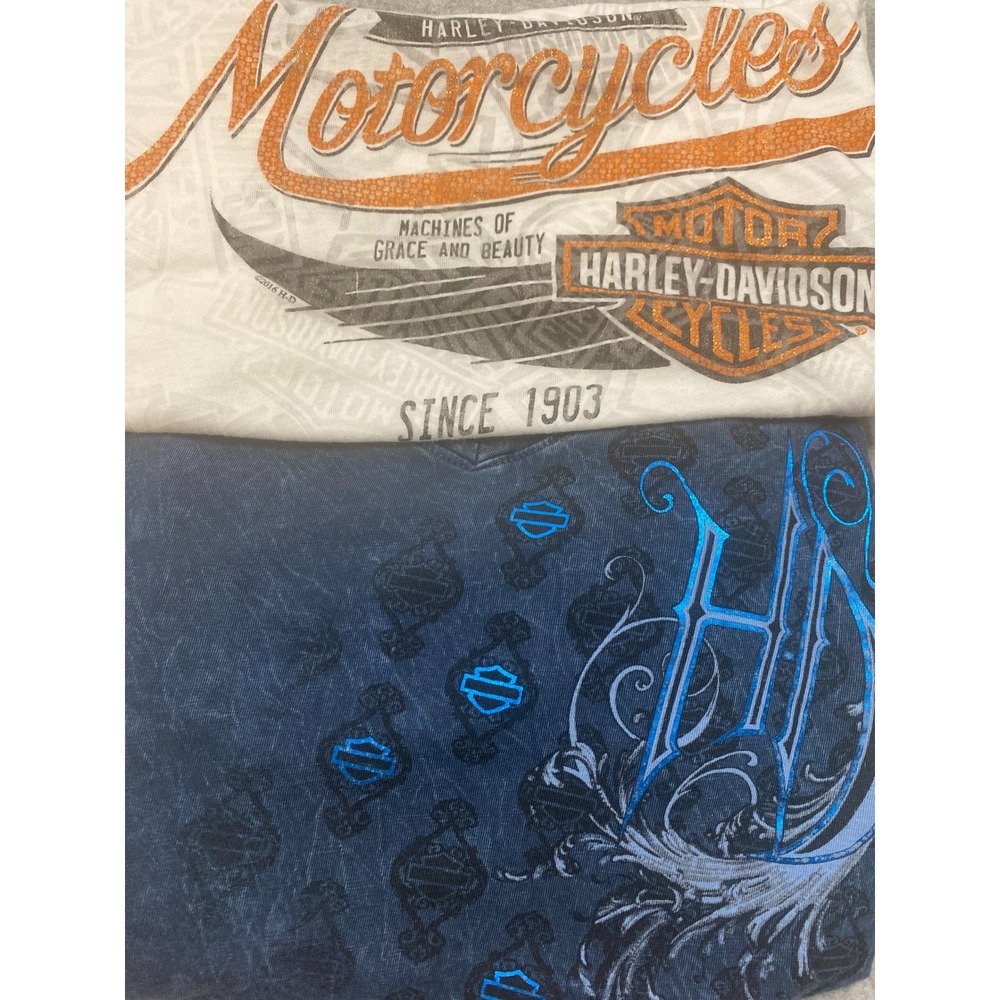 Harley-Davidson Blue Acid Wash & Harley Embosssed White T-Shirts Large LOT OF 2